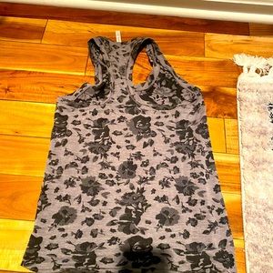Athleta small tank top
